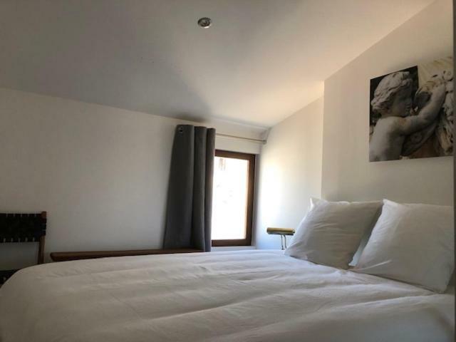 Appartement Avec Terrasse Panoramique Au Coeur De ニーム エクステリア 写真
